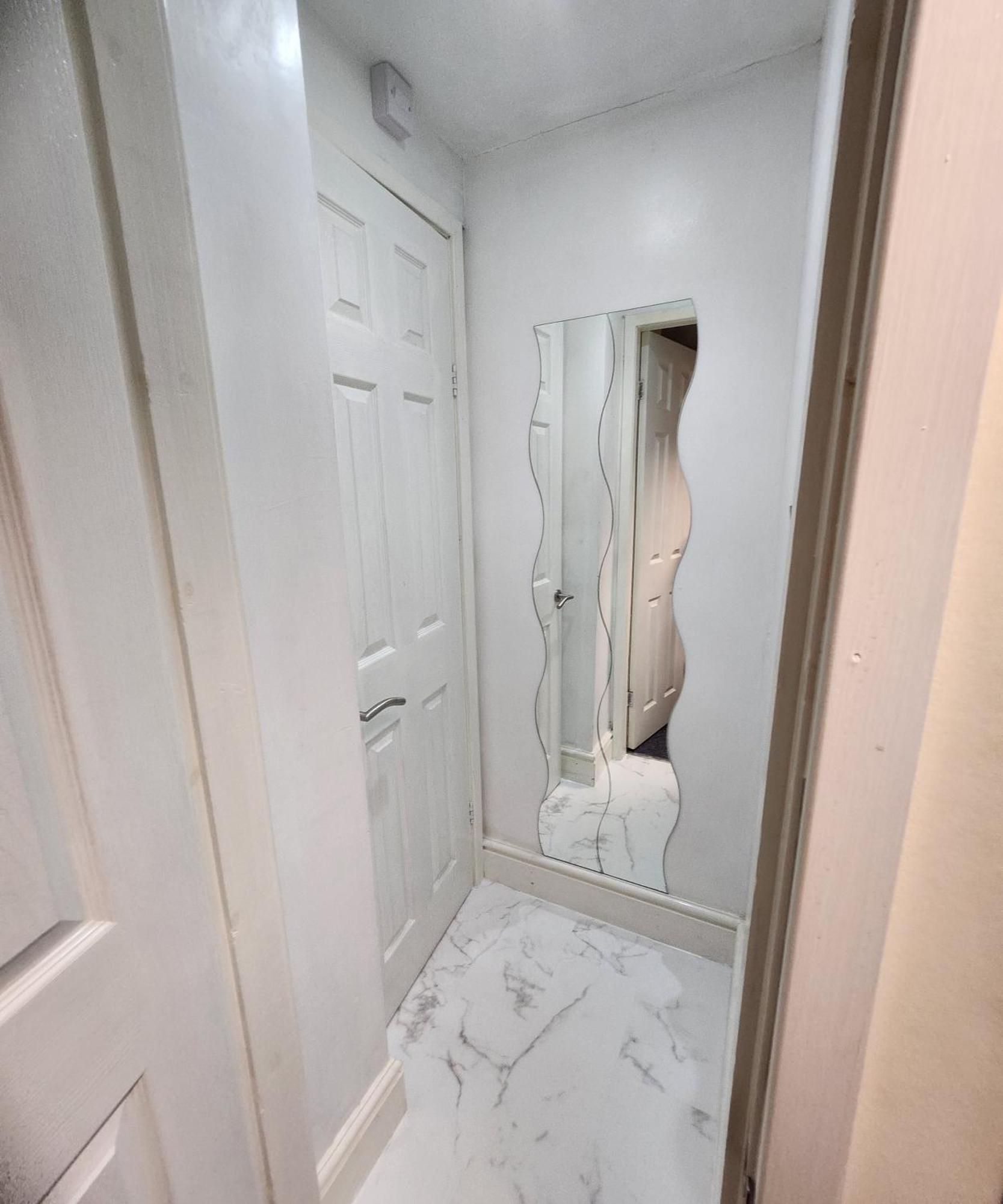 Stylish Modern 1-Bed Apartment In Prime Solihull Town Centre 외부 사진