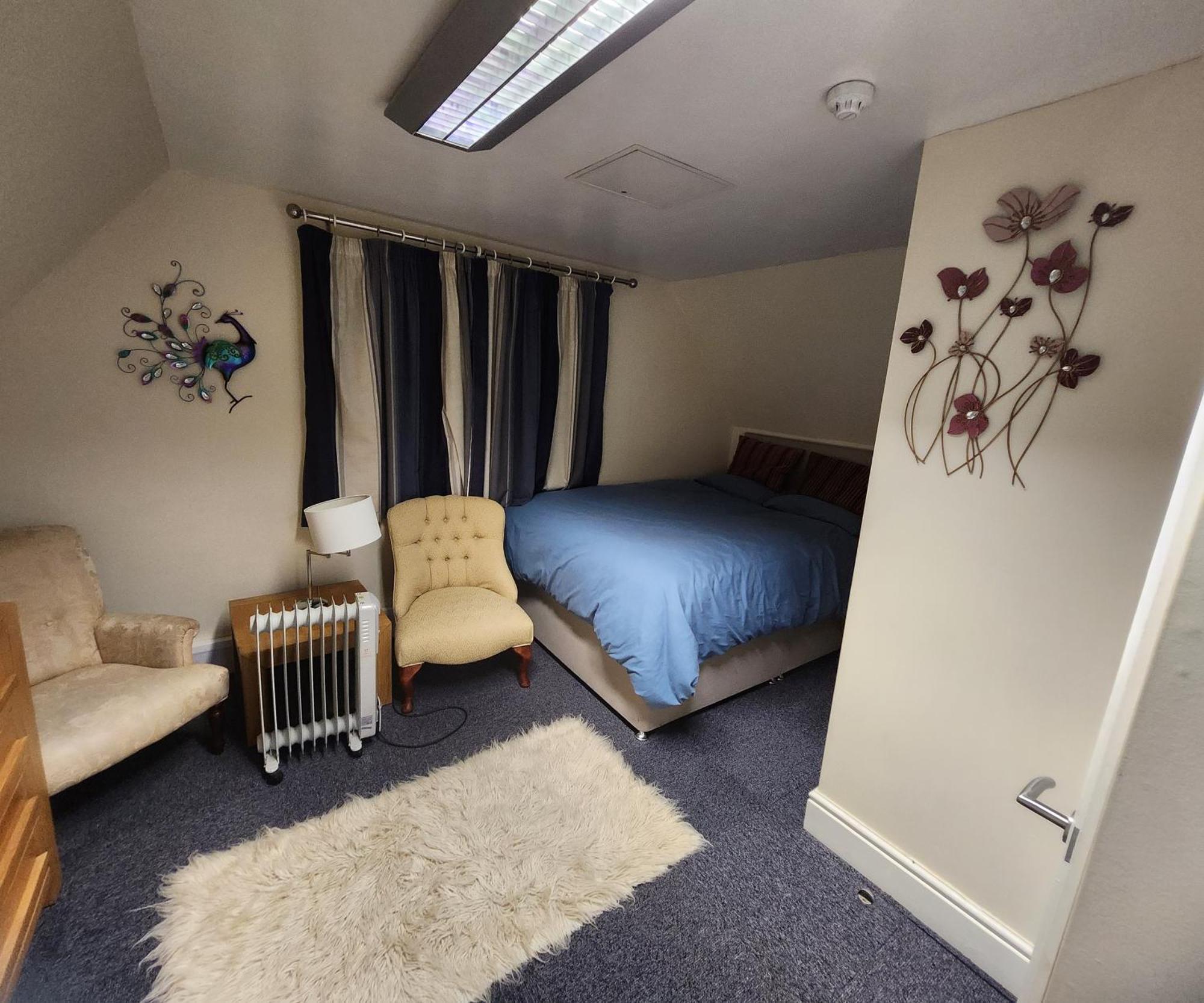Stylish Modern 1-Bed Apartment In Prime Solihull Town Centre 객실 사진