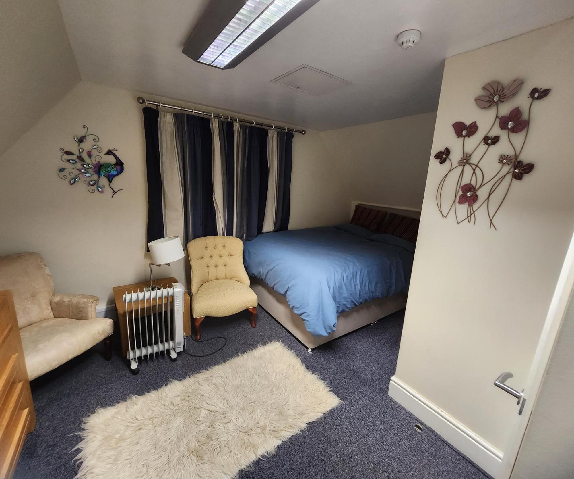 Stylish Modern 1-Bed Apartment In Prime Solihull Town Centre 객실 사진