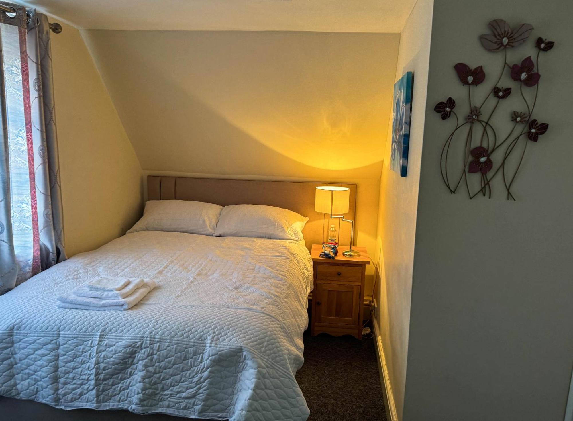 Stylish Modern 1-Bed Apartment In Prime Solihull Town Centre 외부 사진