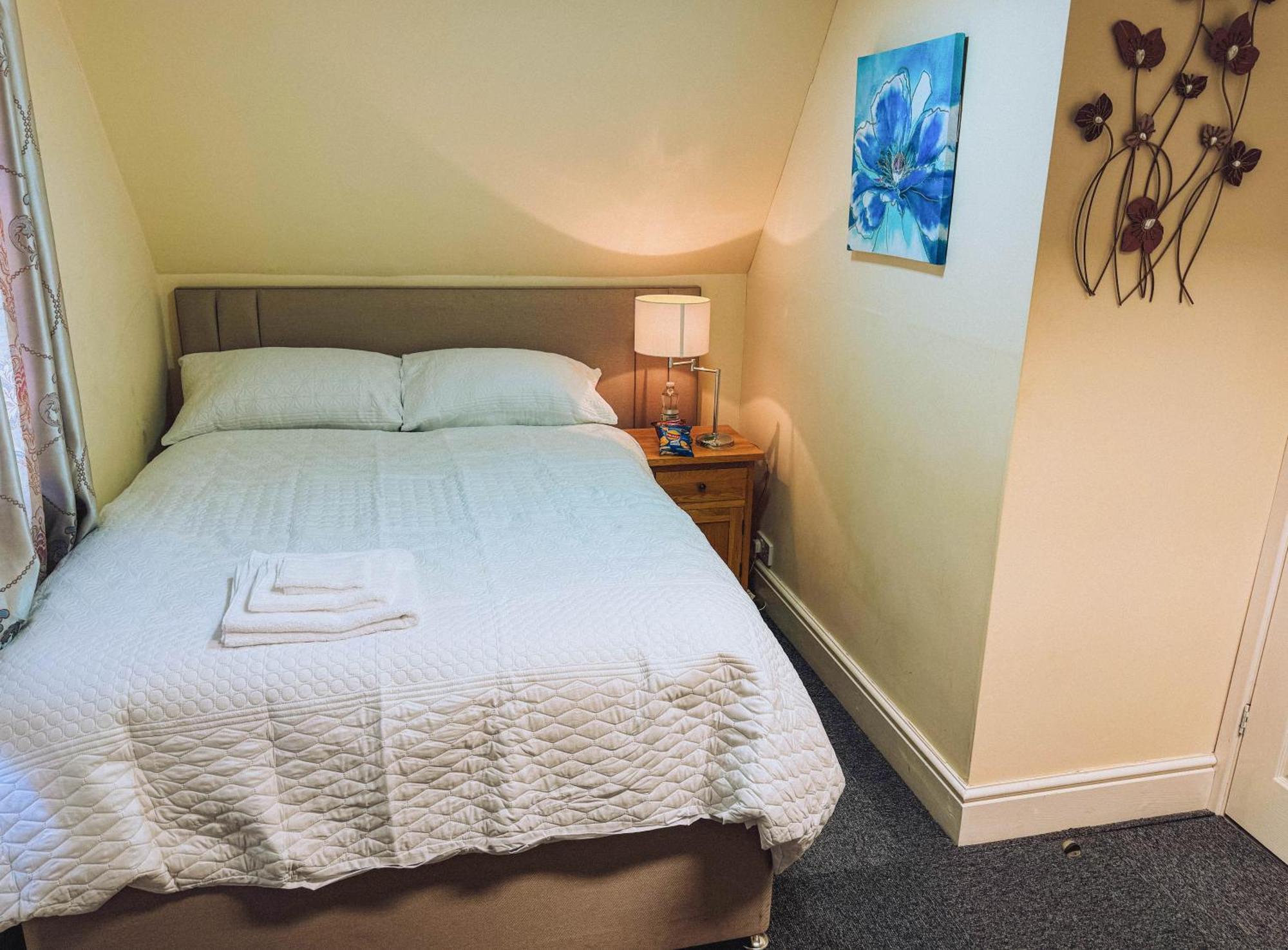 Stylish Modern 1-Bed Apartment In Prime Solihull Town Centre 외부 사진